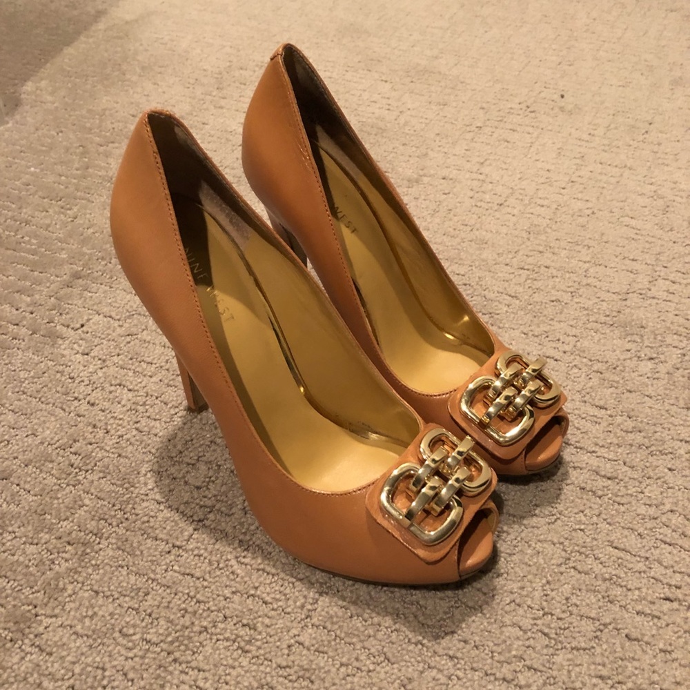 Nine West camel heels